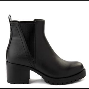Mia Black boots